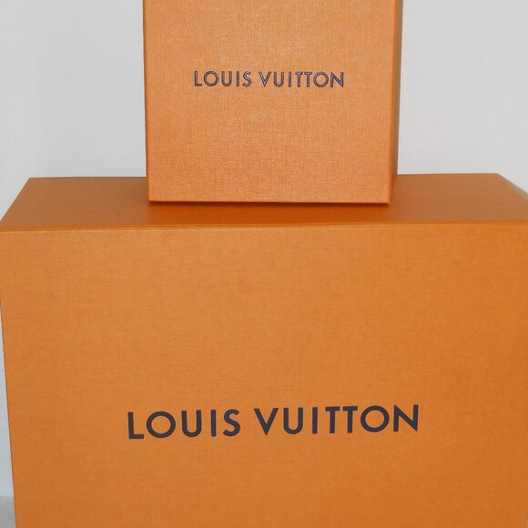 Louis Vuitton Run Away Sneakers Size 38/8 Women's Trainers Authentic W/ Box Lot - Picture 8 of 16